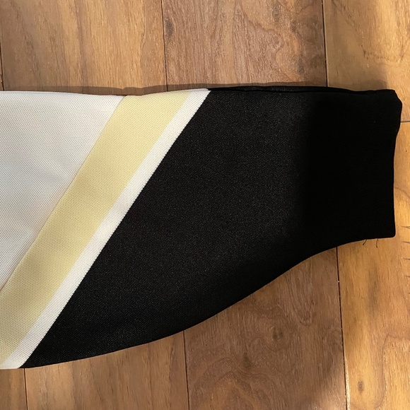 New with Tags Attached, Pittsburgh Penguins Mario Lemieux Jersey - Picture 15 of 15